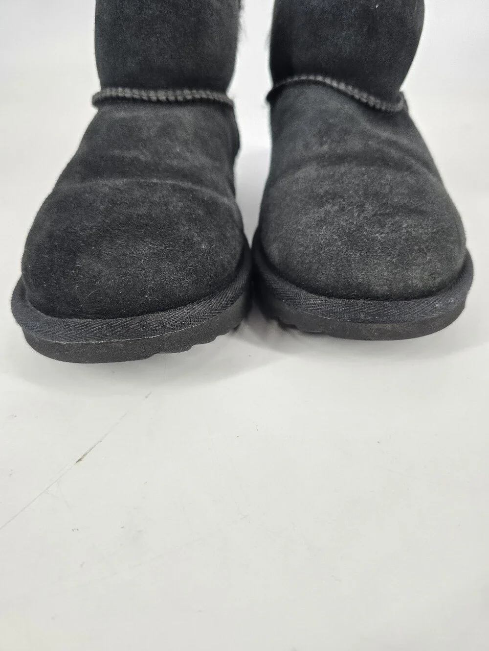 UGG Classic Mini II Boots Black Kids Size 5
